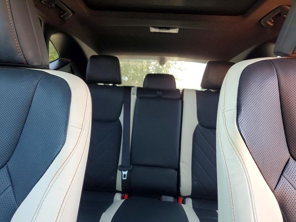 2022 LEXUS NX 350h Luxury