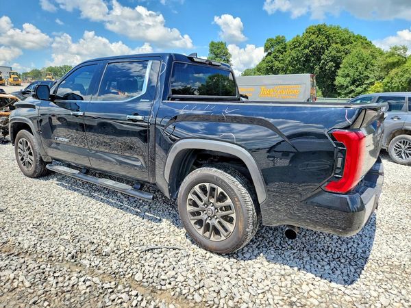 2025 TOYOTA TUNDRA Limited