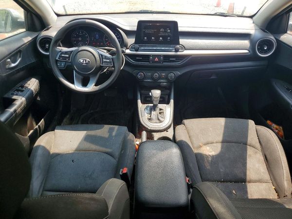 2020 KIA FORTE FE, LXS