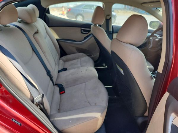 2016 HYUNDAI ELANTRA