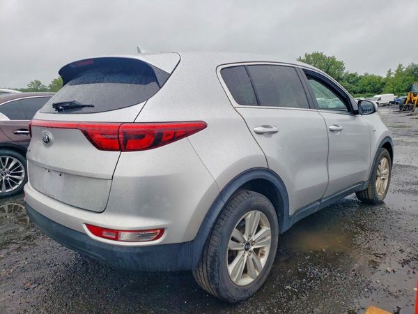2017 KIA SPORTAGE LX