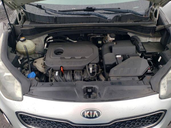 2017 KIA SPORTAGE LX