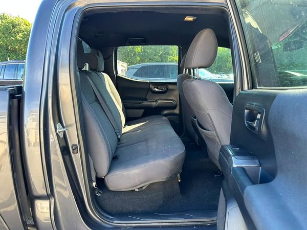 2017 TOYOTA TACOMA