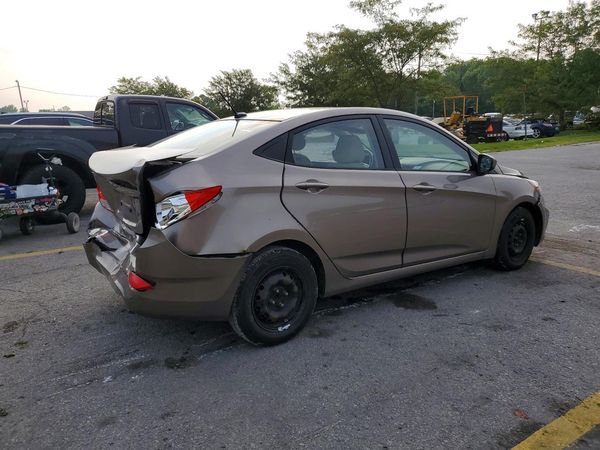 2013 HYUNDAI ACCENT