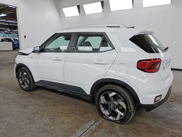 2025 HYUNDAI VENUE SEL, Limited — DSRA