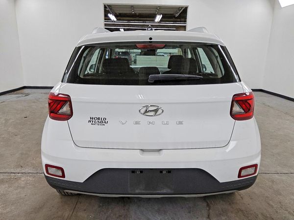 2025 HYUNDAI VENUE SEL, Limited — DIRR