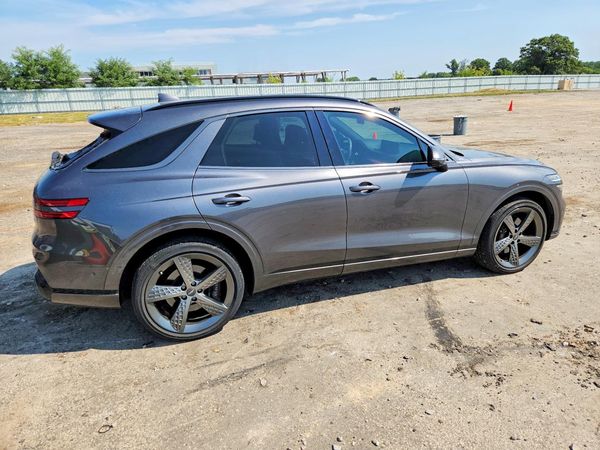 2023 GENESIS GV70
