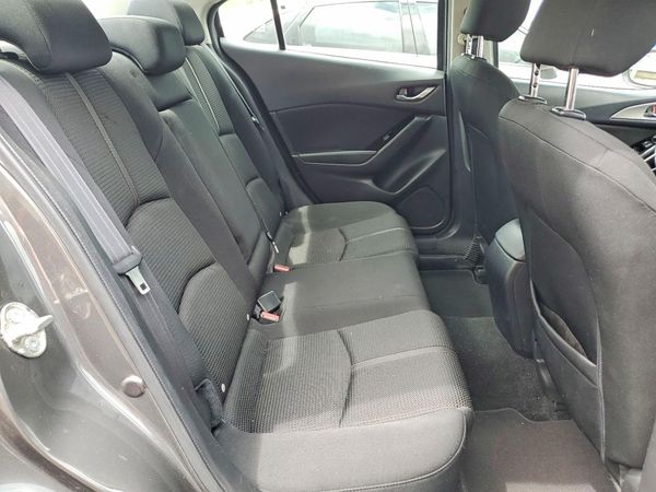 2018 MAZDA 3 Sport
