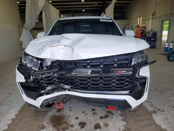 2023 CHEVROLET SUBURBAN Z71
