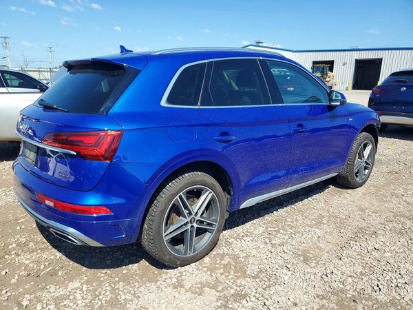 2021 AUDI Q5 E quattro Premium