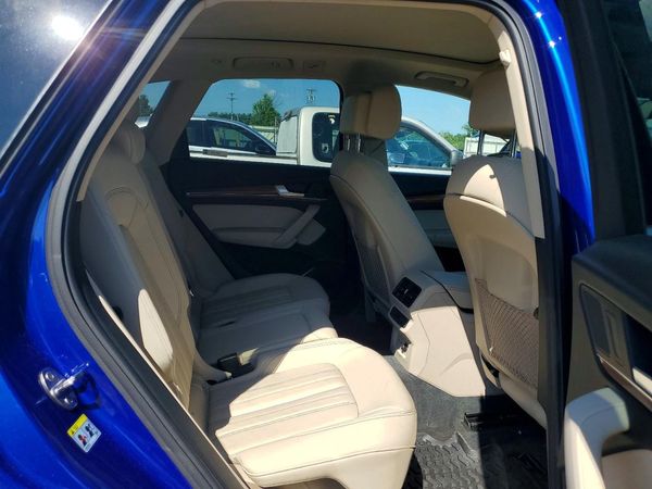 2021 AUDI Q5 E quattro Premium