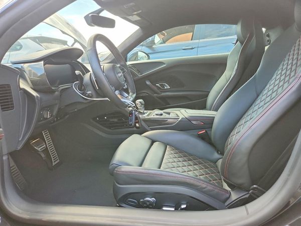 2018 AUDI R8 V10 Plus