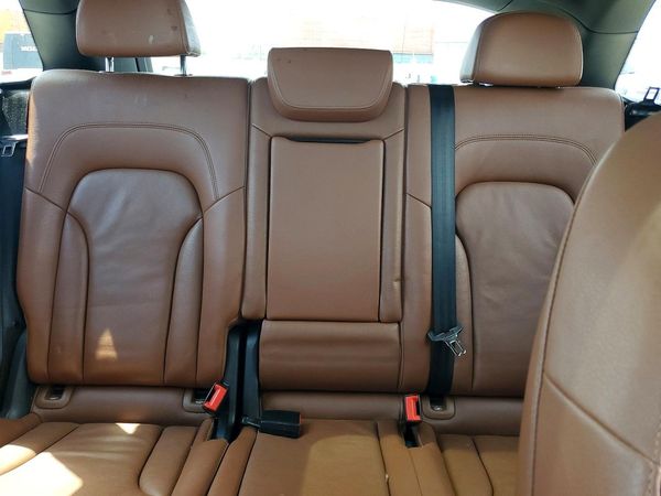 2012 AUDI Q5 Premium Plus