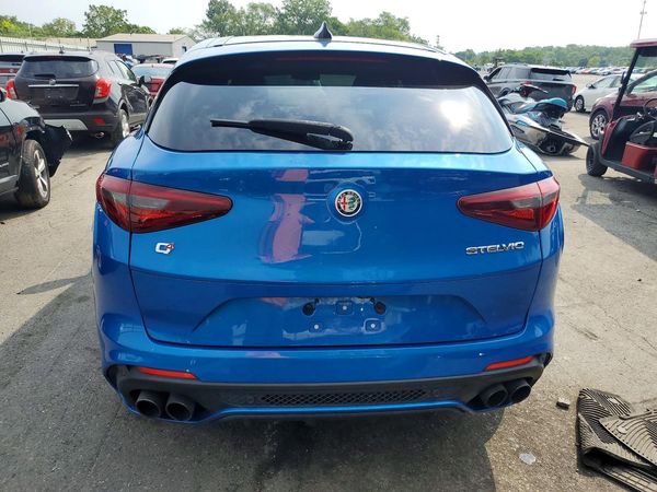 2018 ALFA ROMEO STELVIO QUADRIFOGLIO AWD