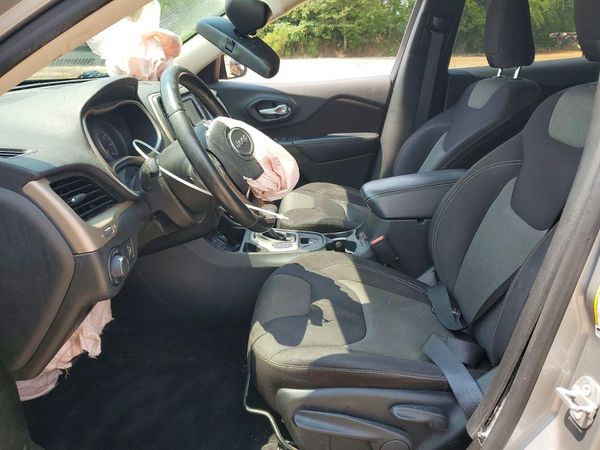 2015 JEEP CHEROKEE SPORT FWD