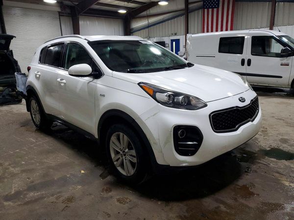 2017 KIA SPORTAGE LX