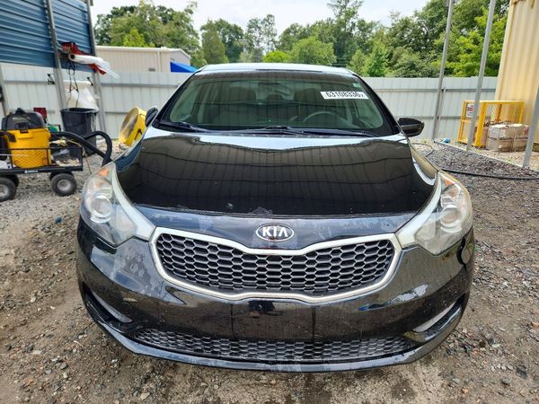 2016 KIA FORTE GL (Middle-Low Grade)