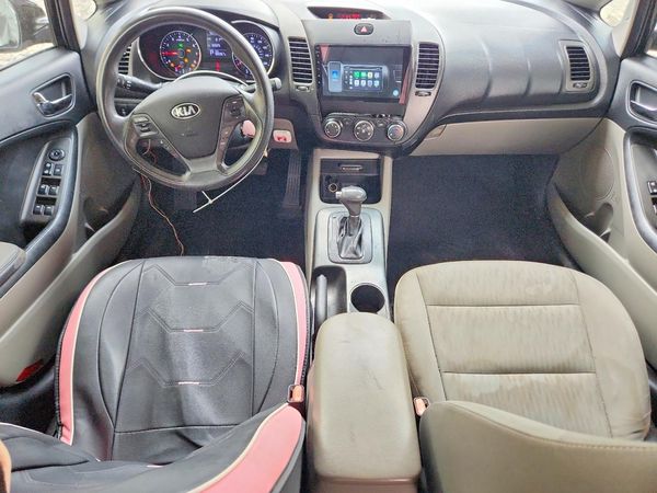 2016 KIA FORTE GL (Middle-Low Grade)