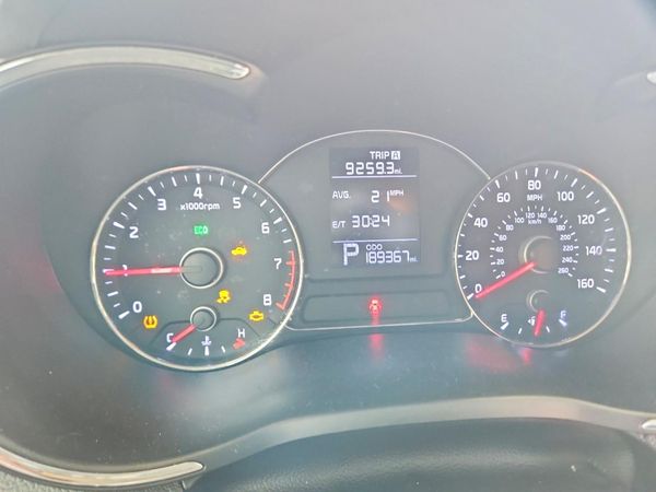 2016 KIA FORTE GL (Middle-Low Grade)