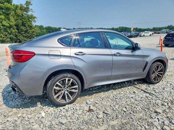 2015 BMW X6 xDrive50i