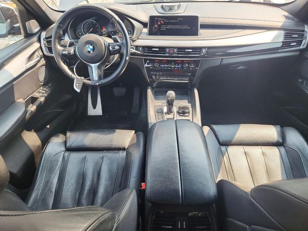 2015 BMW X6 xDrive50i