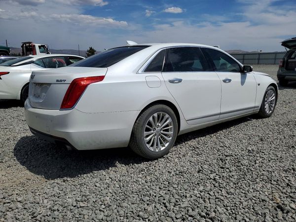 2016 CADILLAC CT6
