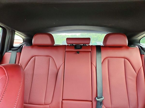 2022 BMW X4 xDrive30i