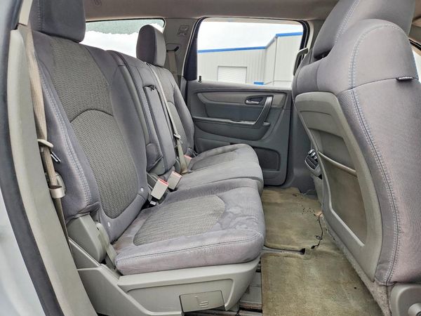 2014 CHEVROLET TRAVERSE LS — PSRS