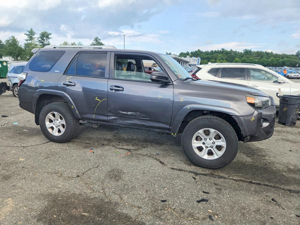 2017 TOYOTA 4RUNNER