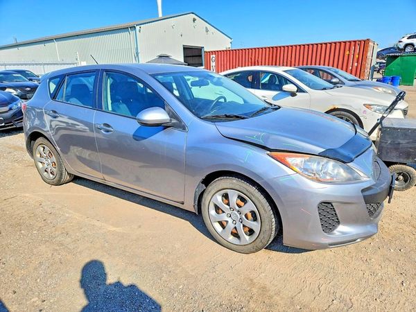 2013 MAZDA 3 Sport/GX
