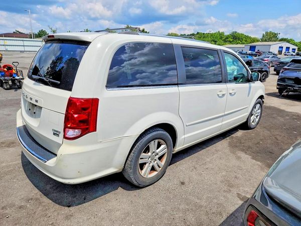 2013 DODGE GRAND CARAVAN Crew