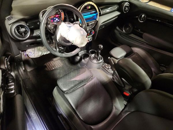 2019 MINI COOPER
