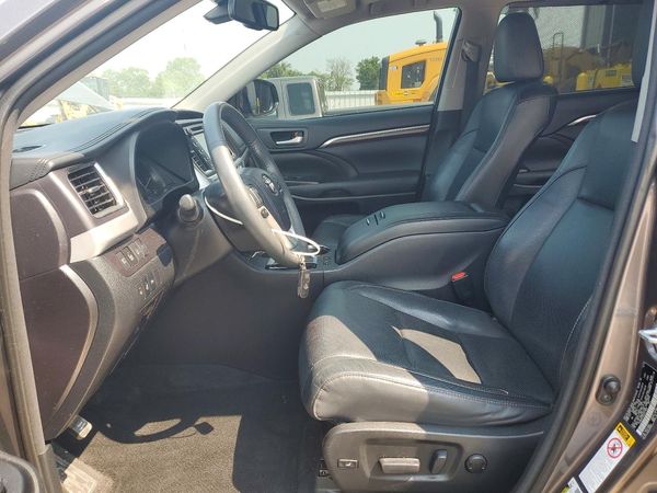 2016 TOYOTA HIGHLANDER Base/Hybrid