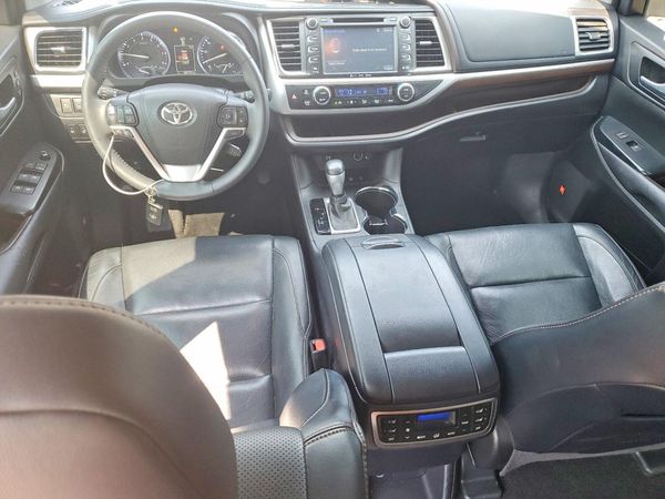 2016 TOYOTA HIGHLANDER Base/Hybrid