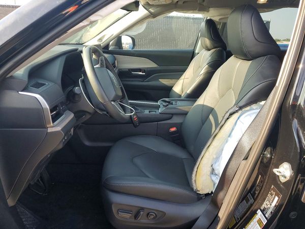 2026 TOYOTA GRAND HIGHLANDER