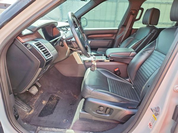 2020 LAND ROVER DISCOVERY