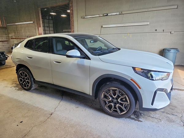 2026 BMW X2 xDrive28i