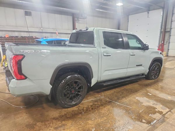 2025 TOYOTA TUNDRA