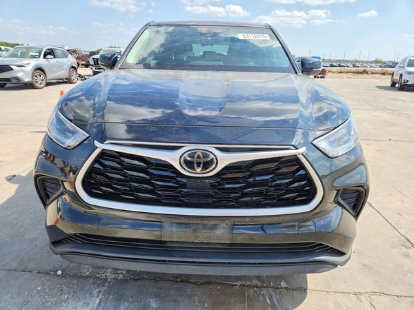 2021 TOYOTA HIGHLANDER