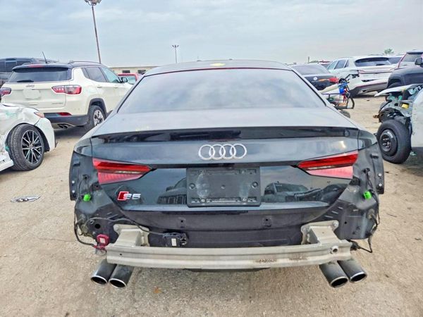 2018 AUDI S5