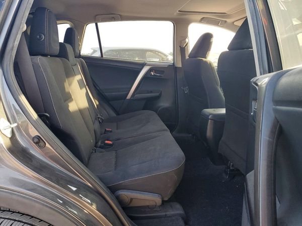 2018 TOYOTA RAV4 Adventure/XLE
