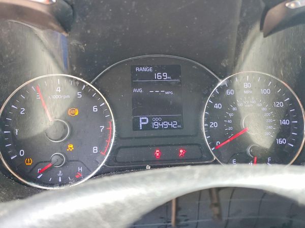 2014 KIA FORTE LX