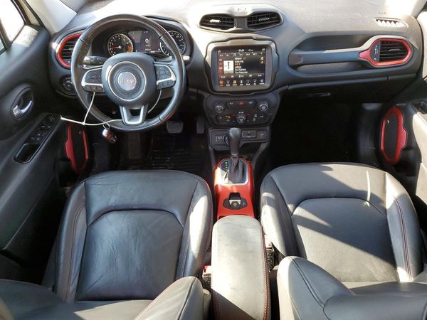 2018 JEEP RENEGADE TRAILHAWK 4X4