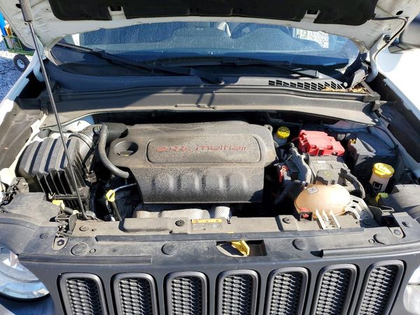 2018 JEEP RENEGADE TRAILHAWK 4X4
