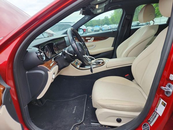 2019 MERCEDES-BENZ E E300-4M