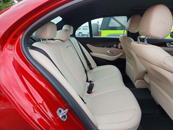 2019 MERCEDES-BENZ E E300-4M