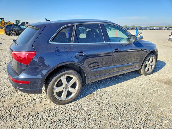 2012 AUDI Q5