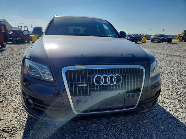 2012 AUDI Q5