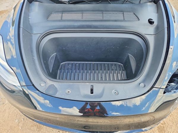 2022 TESLA MODEL  Y
