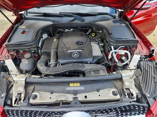 2016 MERCEDES-BENZ GLC GLC300 Base-4M